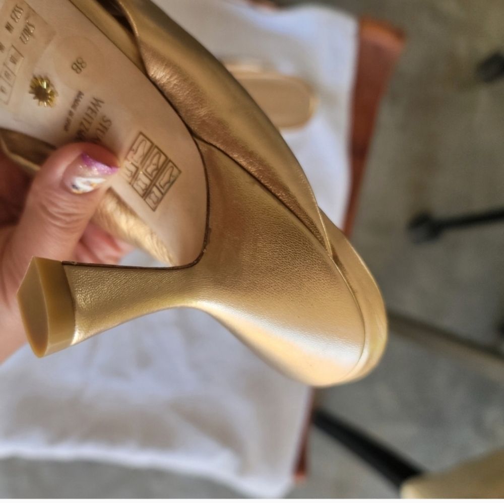 Stuart Weitzman Gold Women's Shoes - Picture 8 of 13